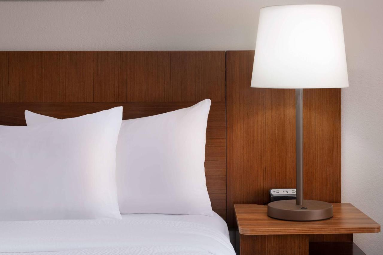 Fairfield Inn And Suites Austin South Extérieur photo